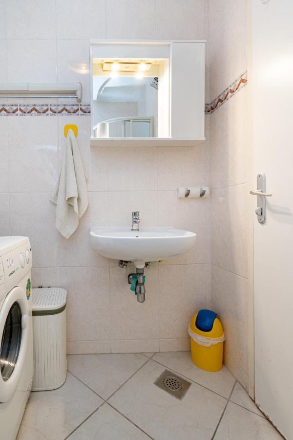 Apartment Bazen Zadar Bagian luar foto