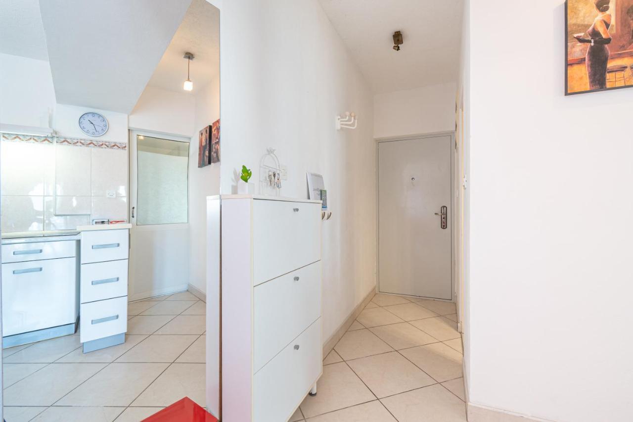 Apartment Bazen Zadar Bagian luar foto